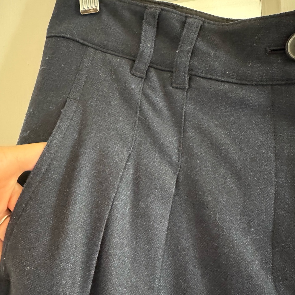ME+EM EUC Navy double pleat Italian flannel wide leg pants - size 8 (Short) - Picture 5 of 14